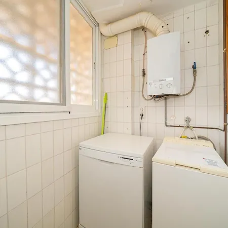 Primera Linea Arenal Κάλπε